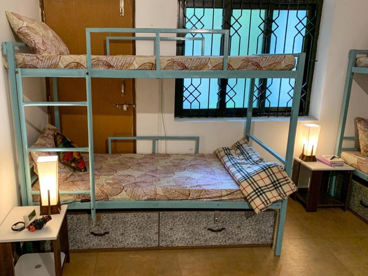 Rootsvilla Vagator - Longstays, Coworking Backpacker'S Hostel ภายนอก รูปภาพ