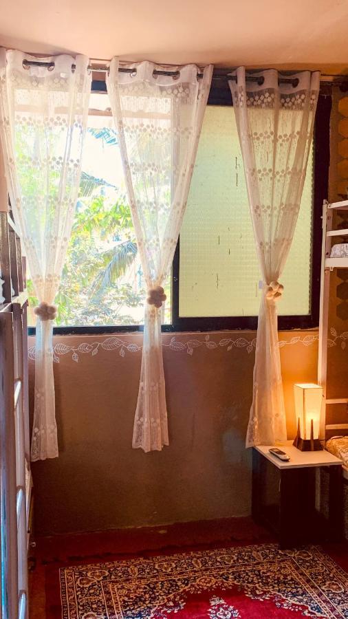 Rootsvilla Vagator - Longstays, Coworking Backpacker'S Hostel ภายนอก รูปภาพ